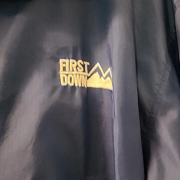 First Down Large Blue Windbreaker - Picture 2 of 13
